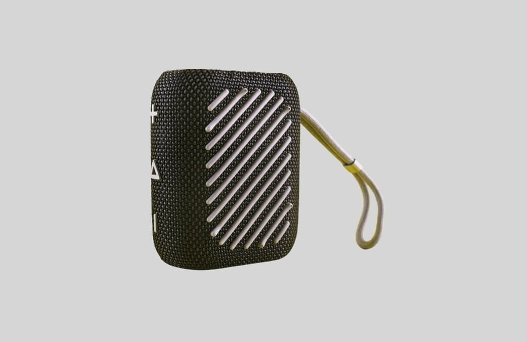 portable speaker- travel gift for dad